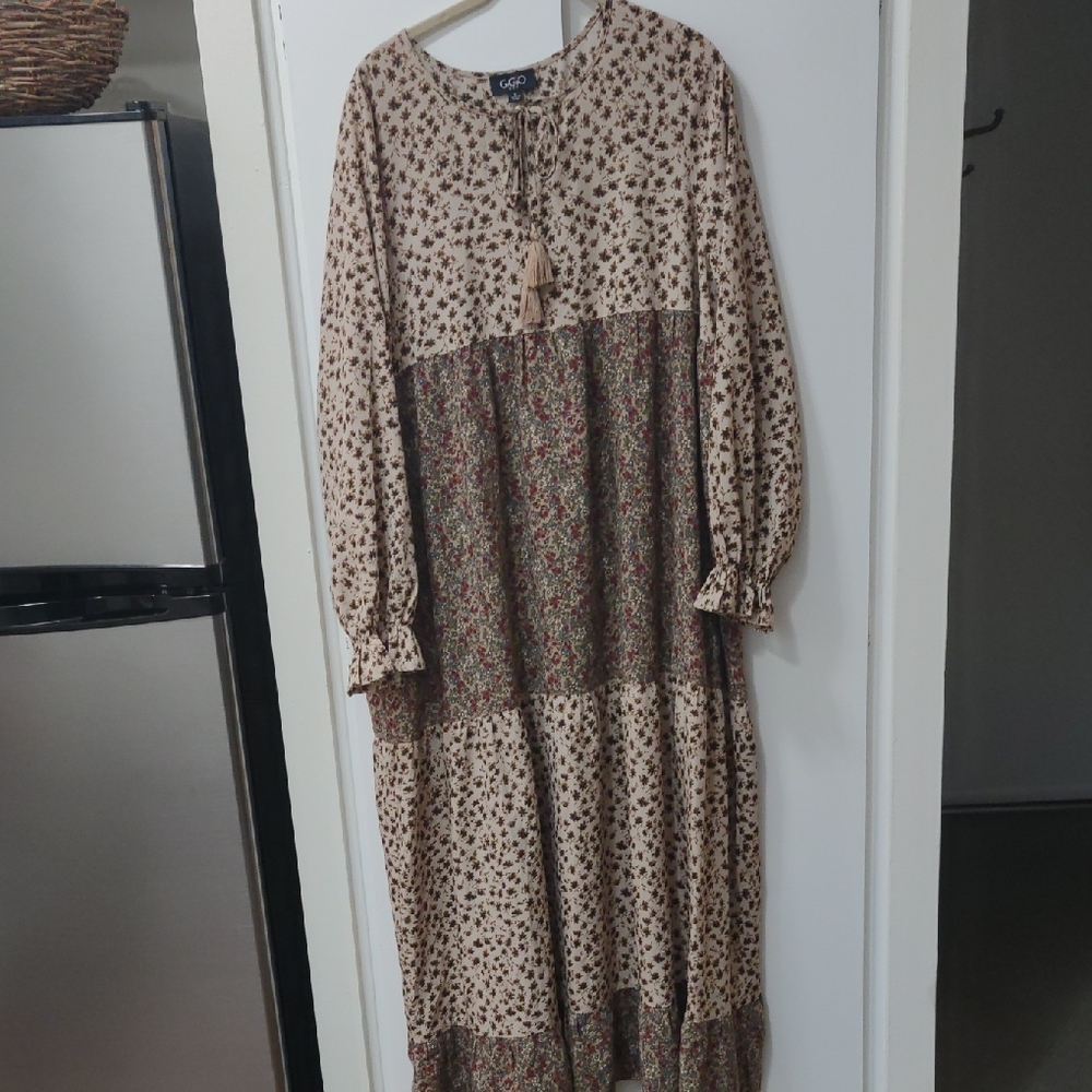 GigioLong Sleeve Floral Maxi Dress - Cream and Brown